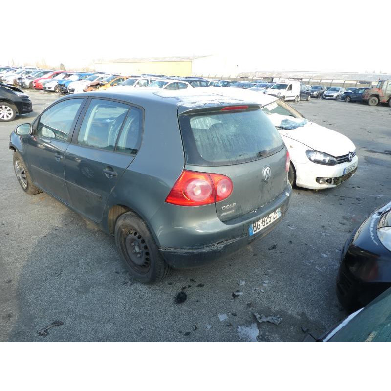 Vitre avant droit VOLKSWAGEN GOLF 5 Photo n°4