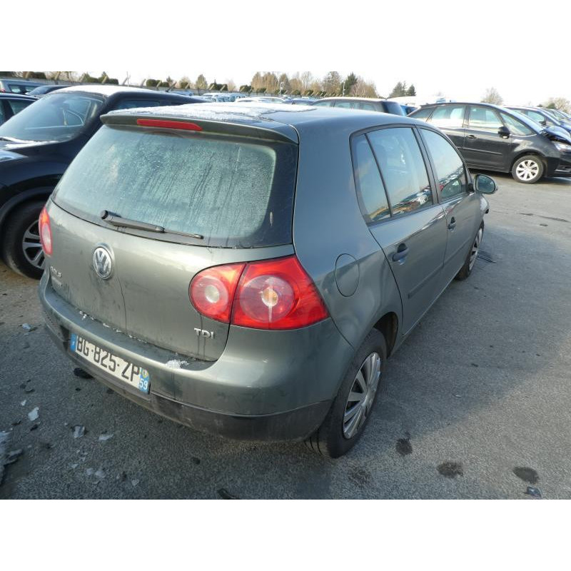 Vitre avant droit VOLKSWAGEN GOLF 5 Photo n°9