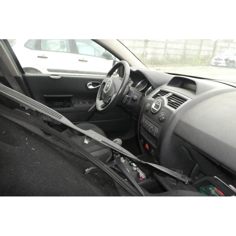Porte avant droit RENAULT MEGANE 2 Photo n°7