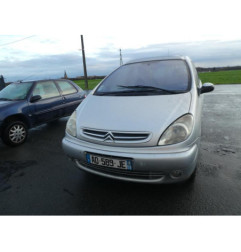 Pare boue avant gauche CITROEN XSARA PICASSO