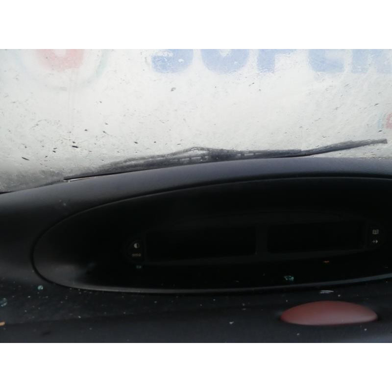 Pare boue avant gauche CITROEN XSARA PICASSO Photo n°4