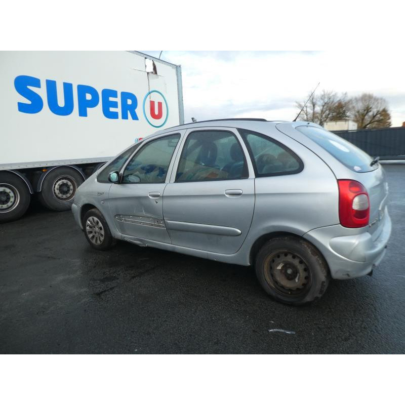 Pare boue avant gauche CITROEN XSARA PICASSO Photo n°5