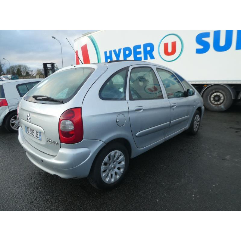 Pare boue avant gauche CITROEN XSARA PICASSO Photo n°7