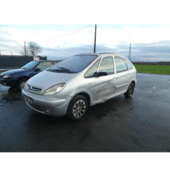 Pare boue avant gauche CITROEN XSARA PICASSO