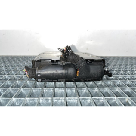 Calculateur moteur AUDI A4 2 Photo n°1