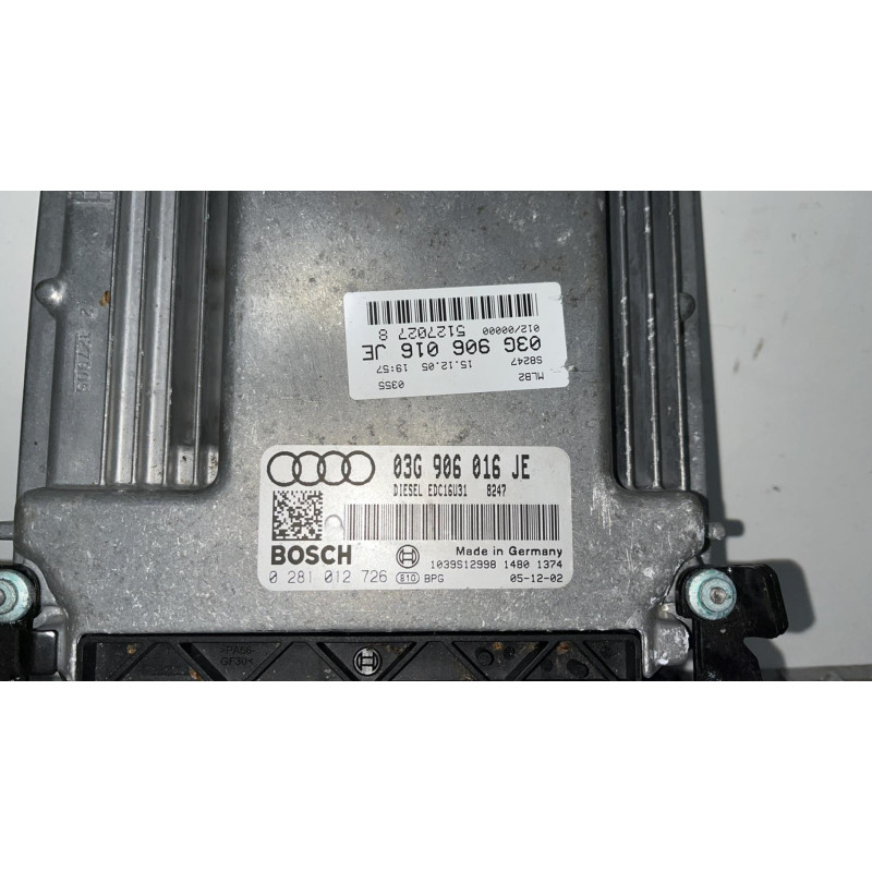 Calculateur moteur AUDI A4 2 Photo n°3