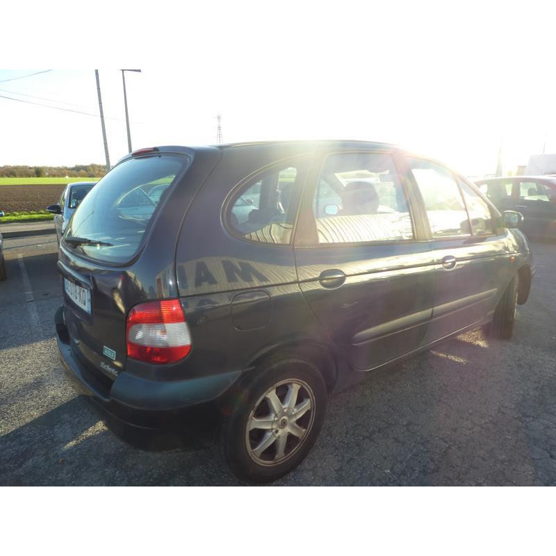 Air bag conducteur RENAULT SCENIC 1 Photo n°7