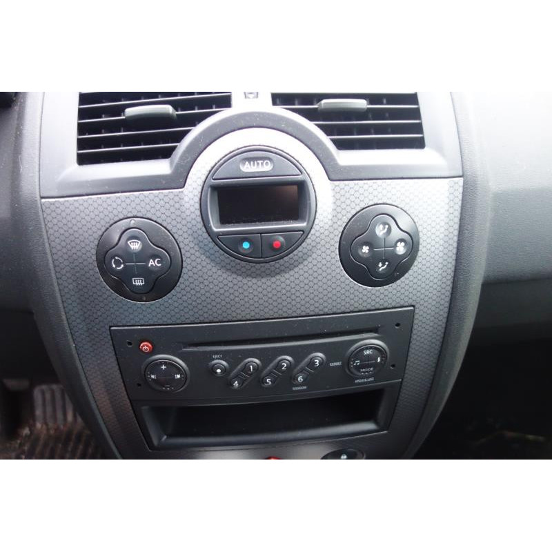 Air bag conducteur RENAULT MEGANE 2 Photo n°6