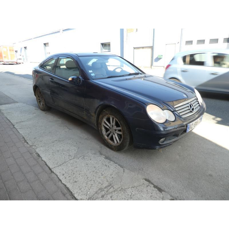 Air bag conducteur MERCEDES CLASSE C 203 COUPE SPORT Photo n°2