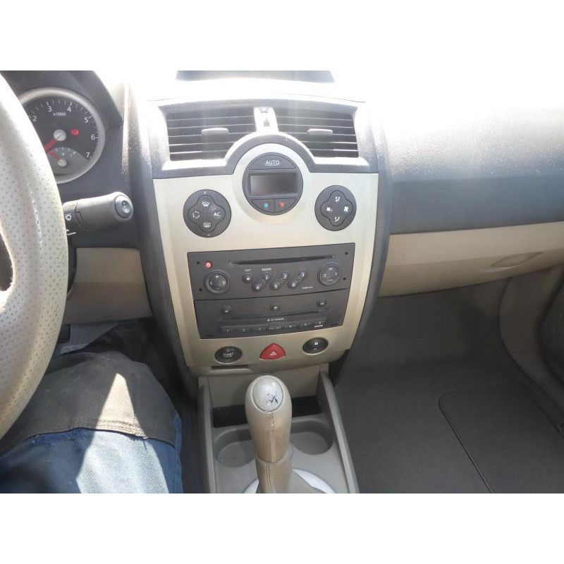 Air bag conducteur RENAULT MEGANE 2 Photo n°8