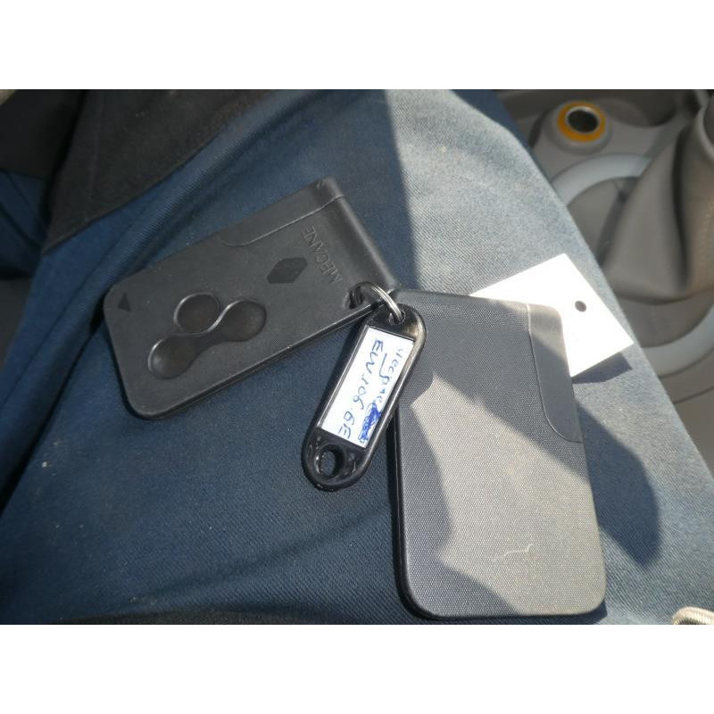 Air bag conducteur RENAULT MEGANE 2 Photo n°9