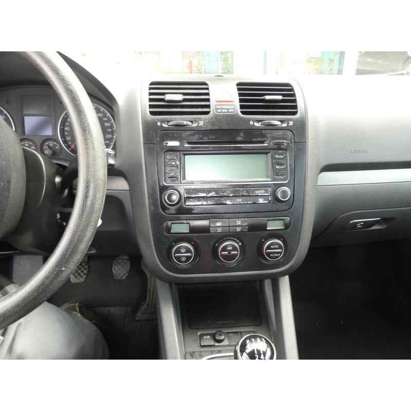 Air bag conducteur VOLKSWAGEN GOLF 5 Photo n°4