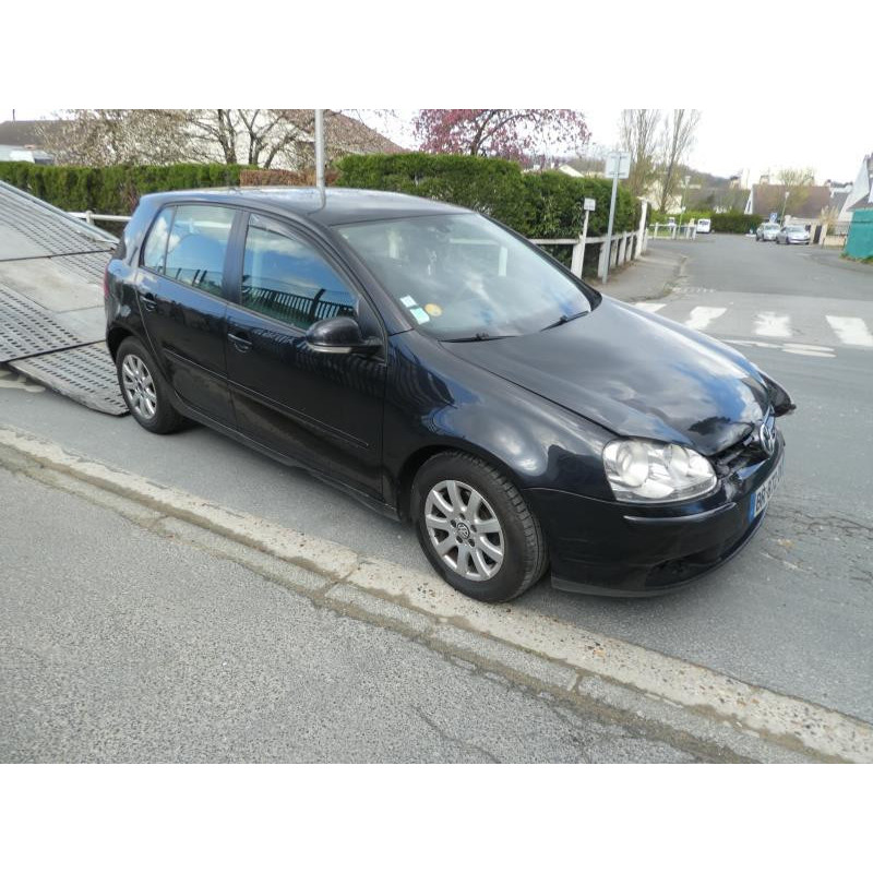 Air bag conducteur VOLKSWAGEN GOLF 5 Photo n°7