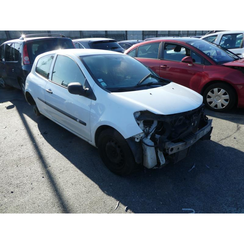 Air bag conducteur RENAULT CLIO 3 Photo n°3