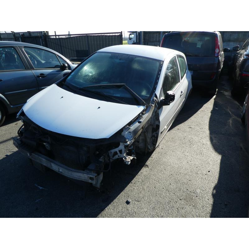 Air bag conducteur RENAULT CLIO 3 Photo n°5