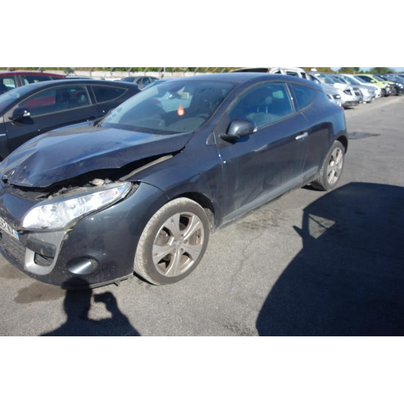Air bag conducteur RENAULT MEGANE 3 Photo n°4