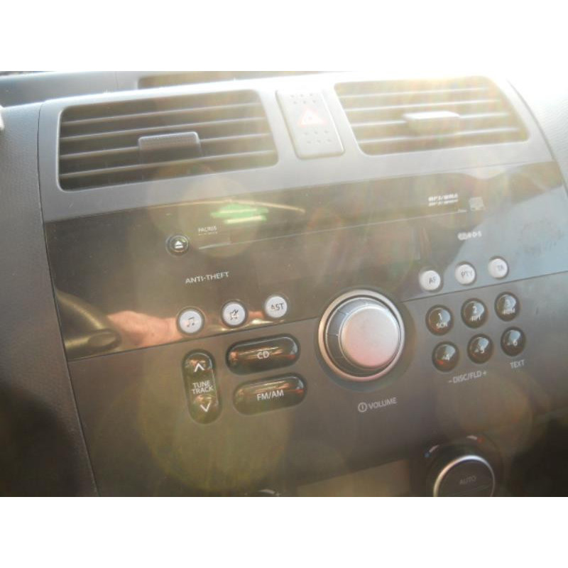 Volant SUZUKI SWIFT 3 Photo n°8