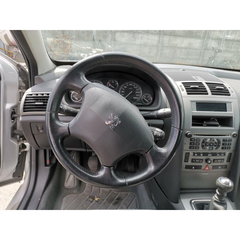 Volant PEUGEOT 407 Photo n°9