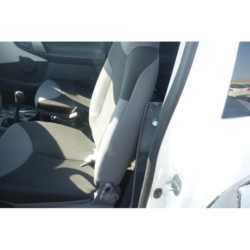 Volant CITROEN C1 1 Photo n°9