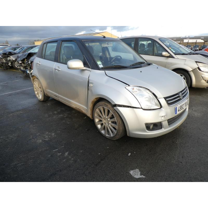 Autoradio d'origine SUZUKI SWIFT 3 Photo n°9