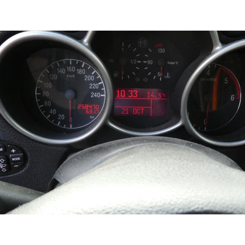 Vitre arriere droit ALFA ROMEO 147 Photo n°2