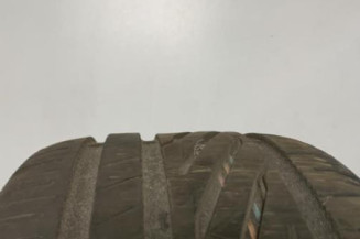 Pneu  
