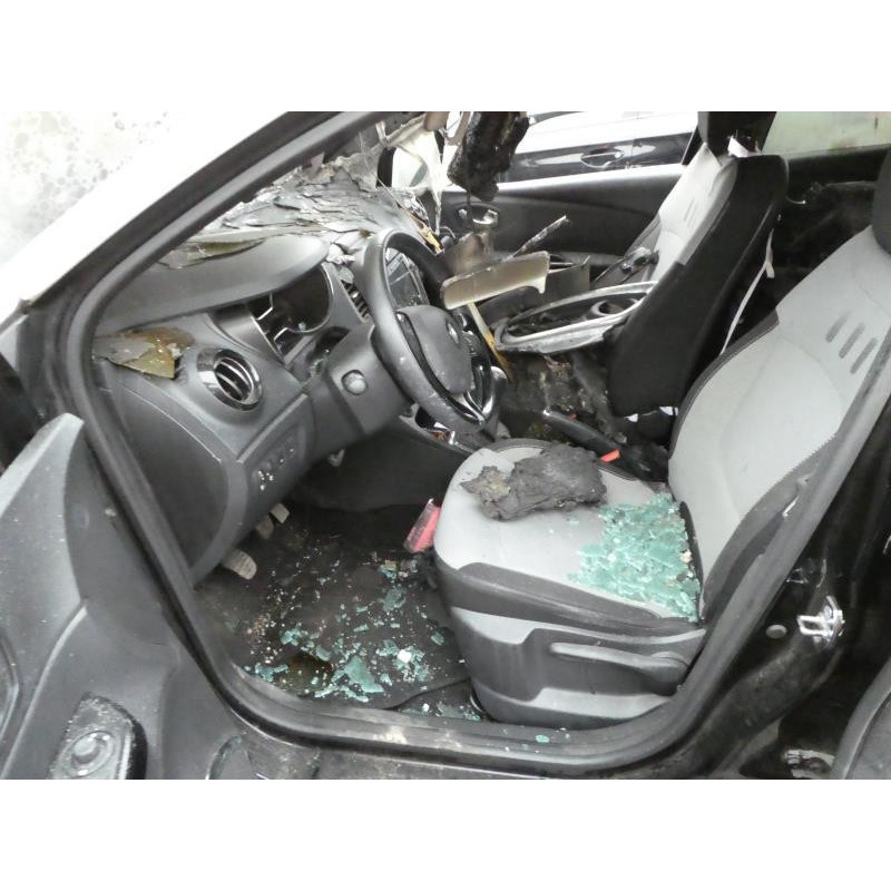 Volant RENAULT CAPTUR 1 Photo n°1