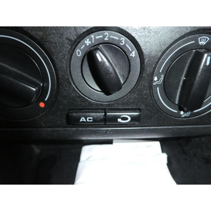 Air bag conducteur VOLKSWAGEN GOLF 4 Photo n°4
