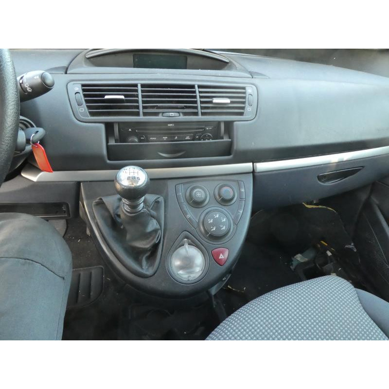 Air bag conducteur CITROEN C8 Photo n°4