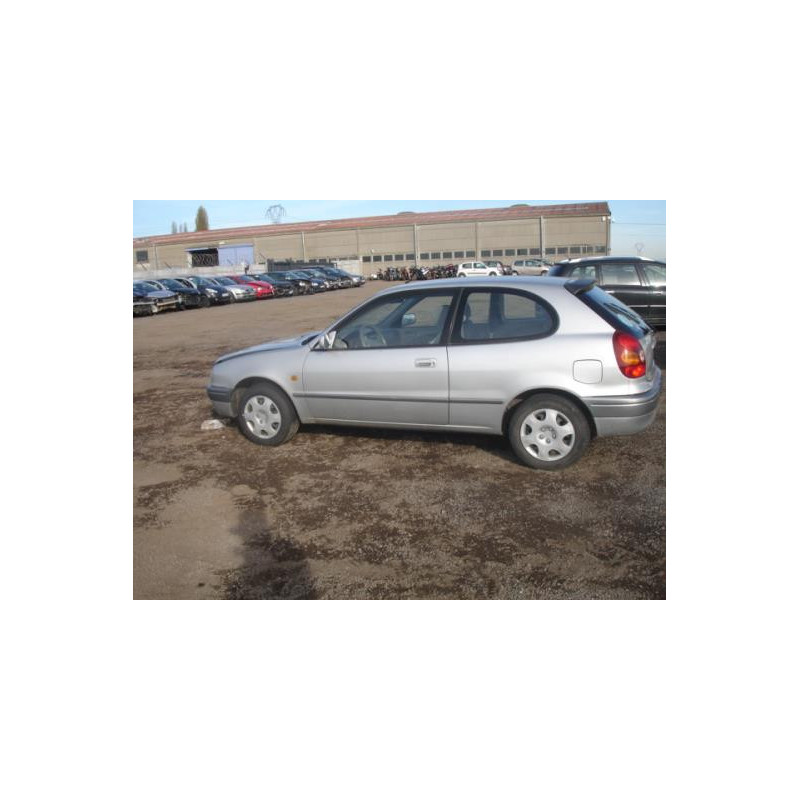 Plage arriere TOYOTA COROLLA 9 Photo n°4