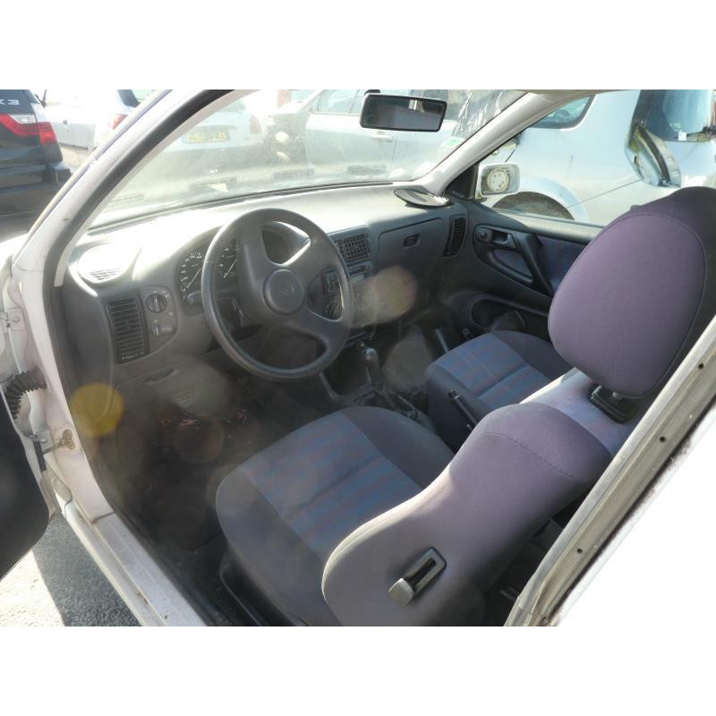 Plage arriere VOLKSWAGEN POLO 3 Photo n°5