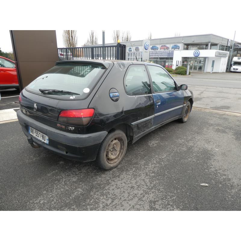 Plage arriere PEUGEOT 306 Photo n°3