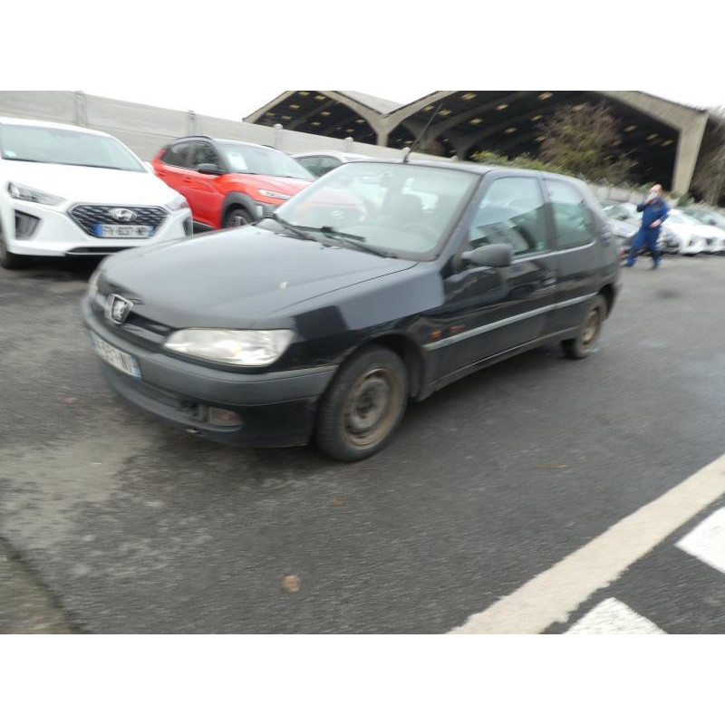 Plage arriere PEUGEOT 306 Photo n°9