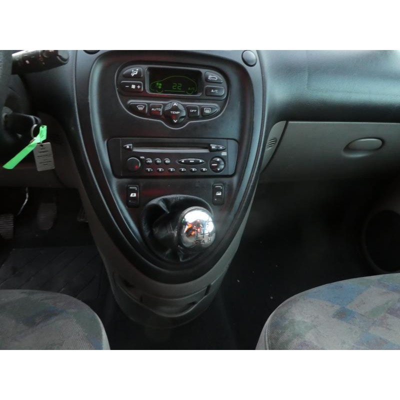 Plage arriere CITROEN XSARA PICASSO Photo n°8