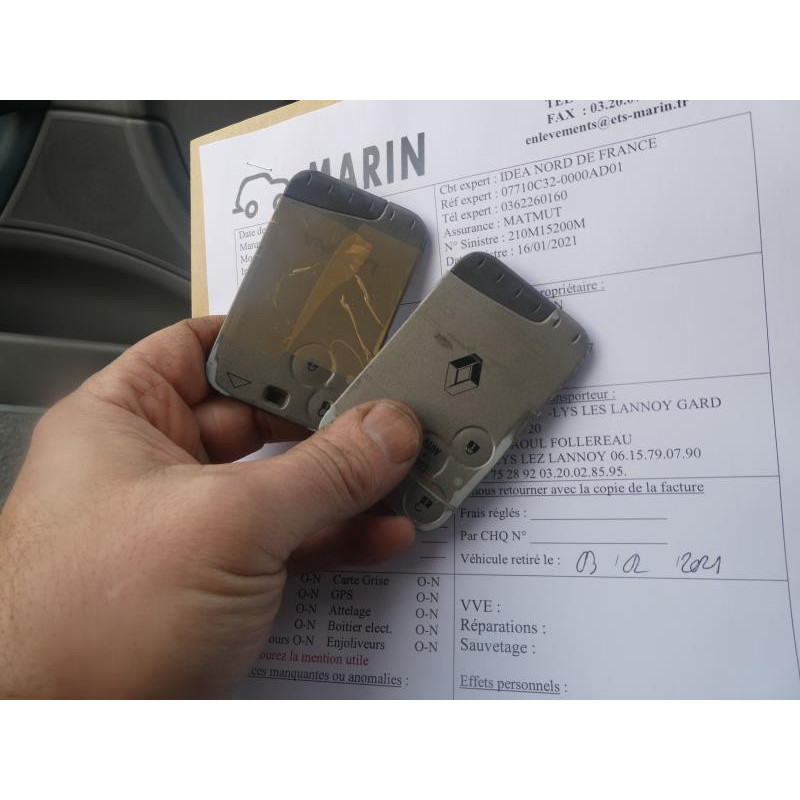 Air bag conducteur RENAULT LAGUNA 2 Photo n°10