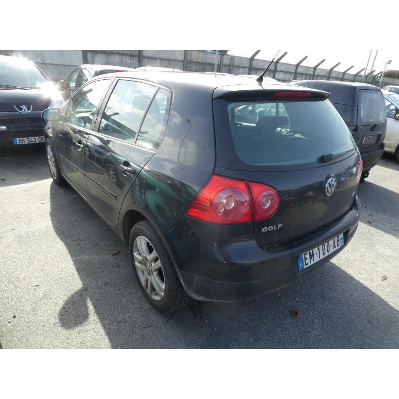Air bag conducteur VOLKSWAGEN GOLF 5 Photo n°3