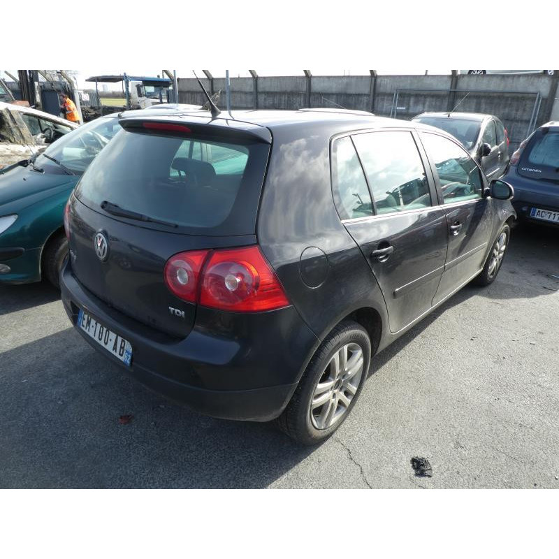 Air bag conducteur VOLKSWAGEN GOLF 5 Photo n°9