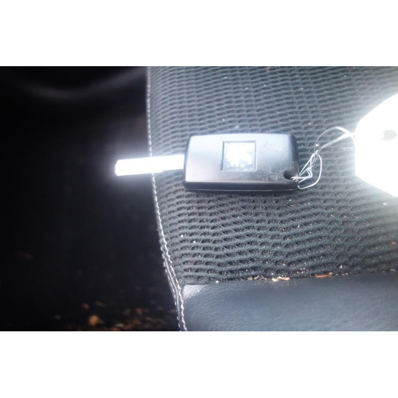 Air bag conducteur PEUGEOT 207 Photo n°9