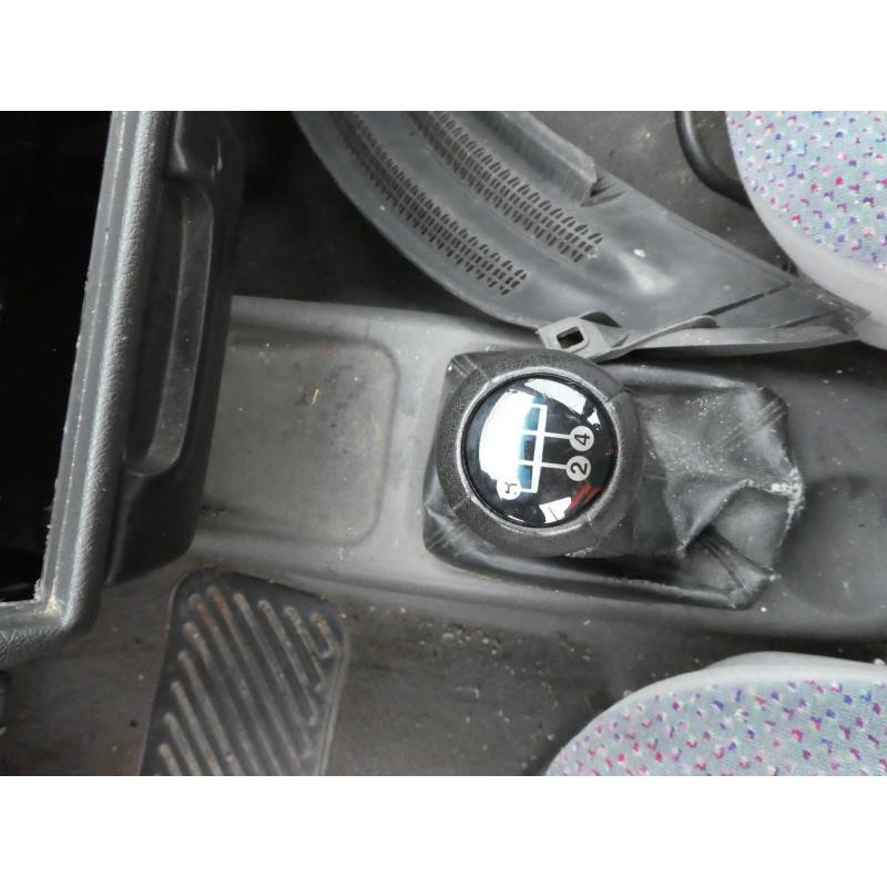 Plage arriere OPEL CORSA B Photo n°3