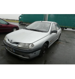 Pivot de moyeu avant gauche RENAULT LAGUNA 1