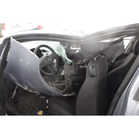 Etrier avant gauche (freinage) OPEL CORSA D