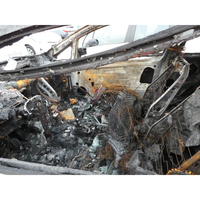 Pivot de moyeu avant gauche OPEL CORSA D Photo n°6