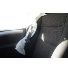 Custode arriere droit OPEL ZAFIRA B