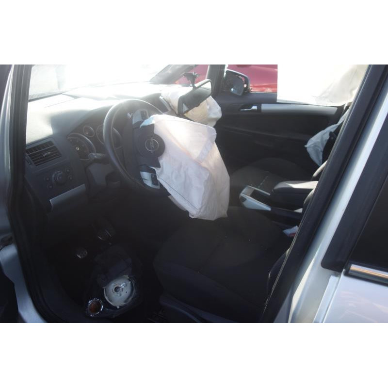 Custode arriere droit OPEL ZAFIRA B Photo n°12