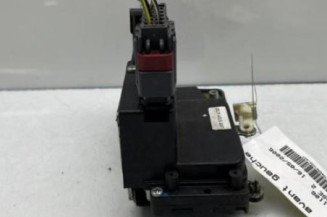 Serrure avant gauche FORD FIESTA 5