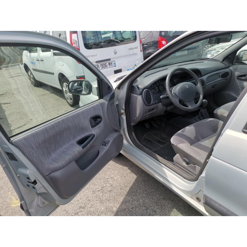 Amortisseur avant droit RENAULT MEGANE 1 Photo n°10