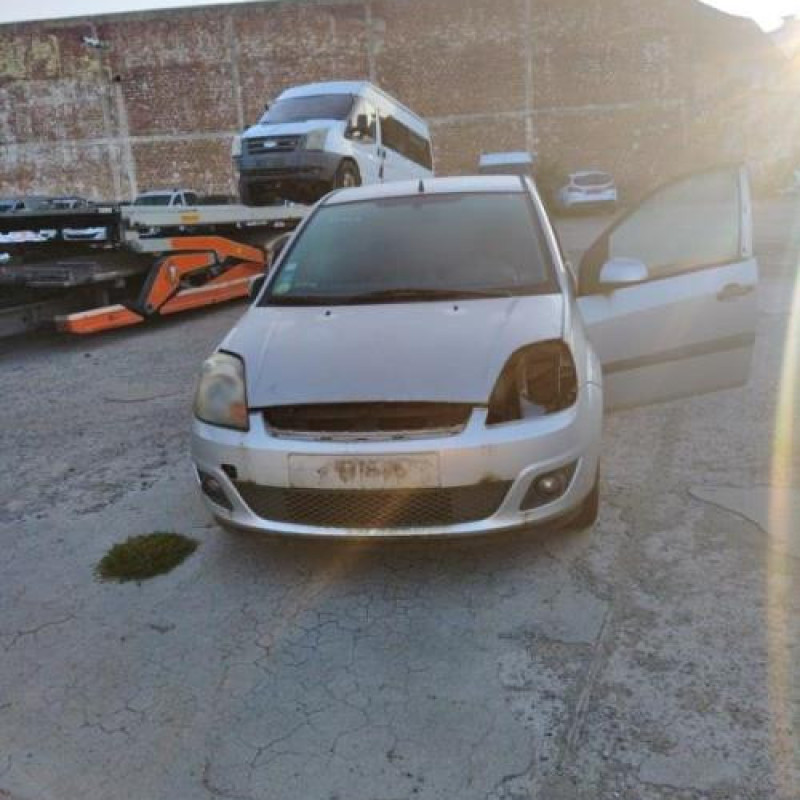 Serrure avant gauche FORD FIESTA 5 Photo n°10