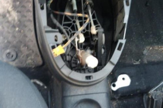 Serrure avant gauche FORD FIESTA 5