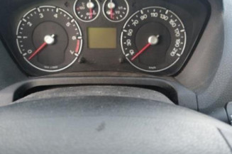 Serrure avant gauche FORD FIESTA 5