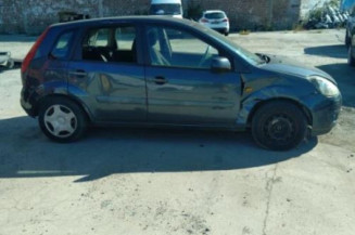 Serrure avant gauche FORD FIESTA 5